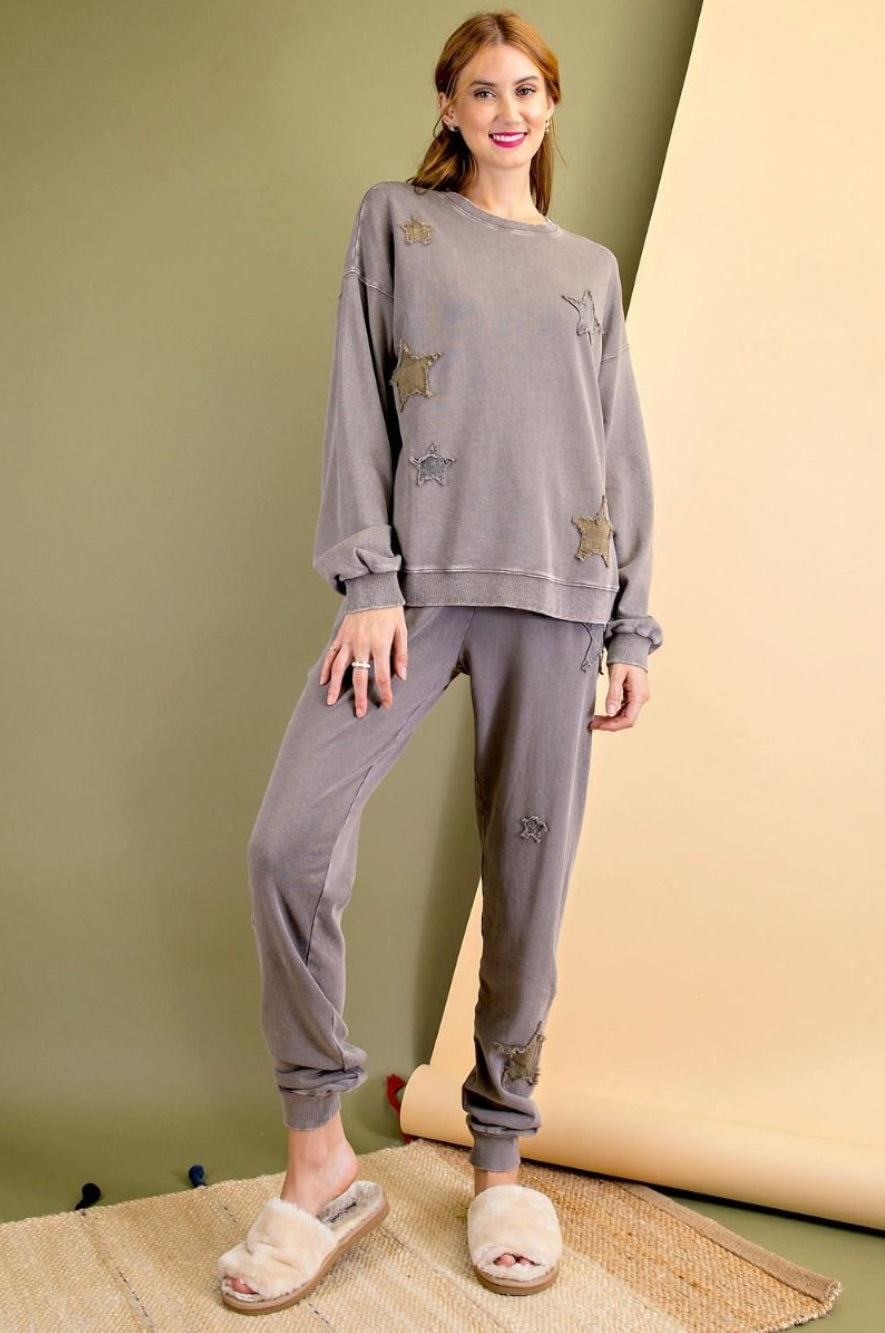 Star Patch Sweat Suit